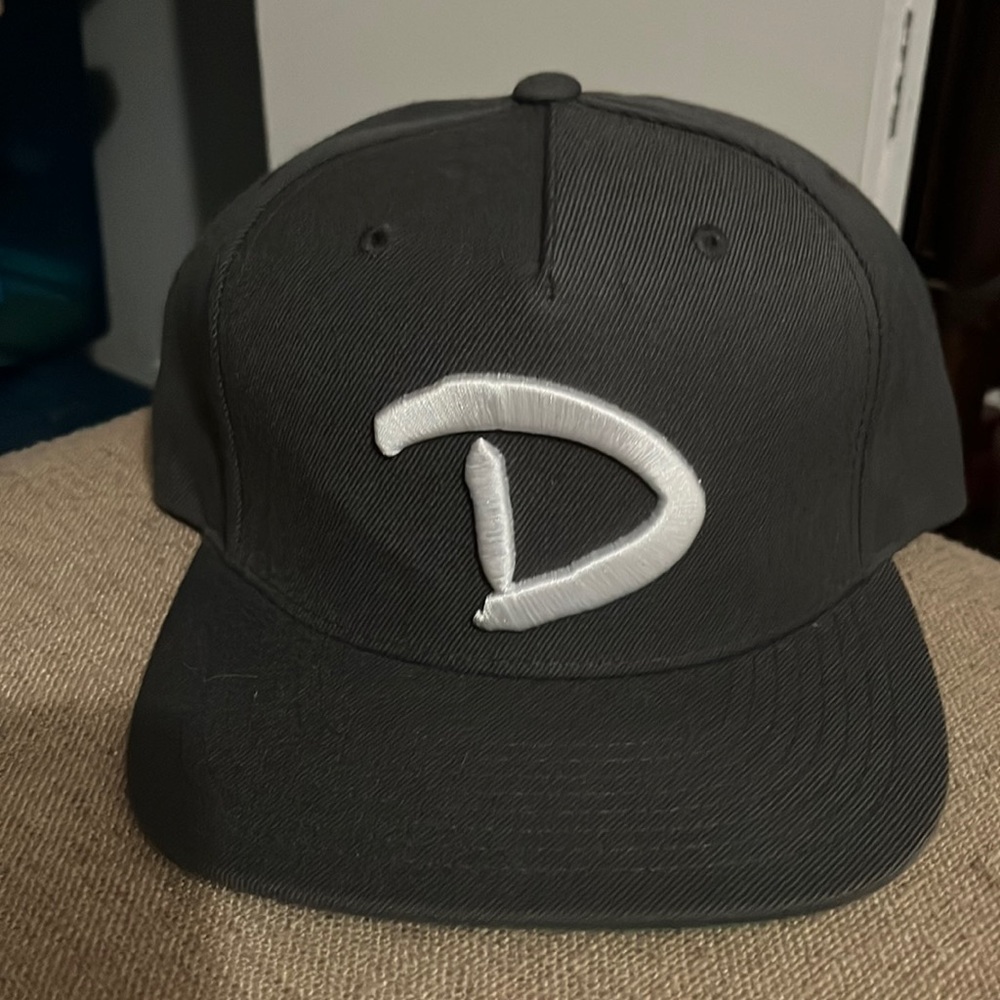 Men’s baseball hat